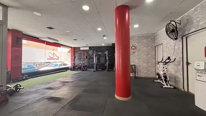 AC FITNESS CENTER
