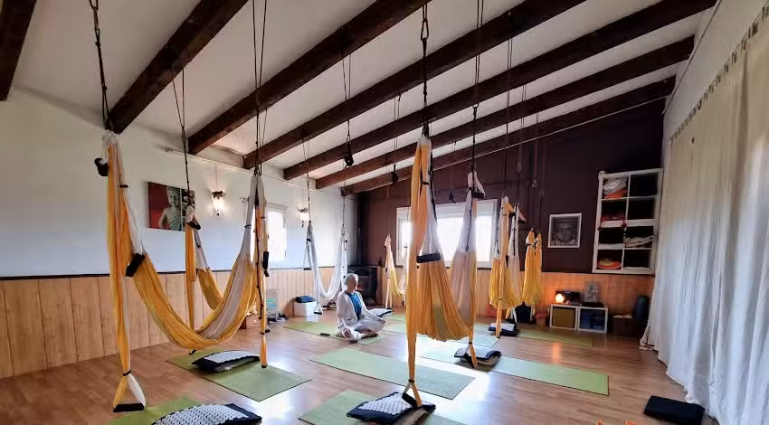 AcroYoga Donosti YogaA&eacute;reo