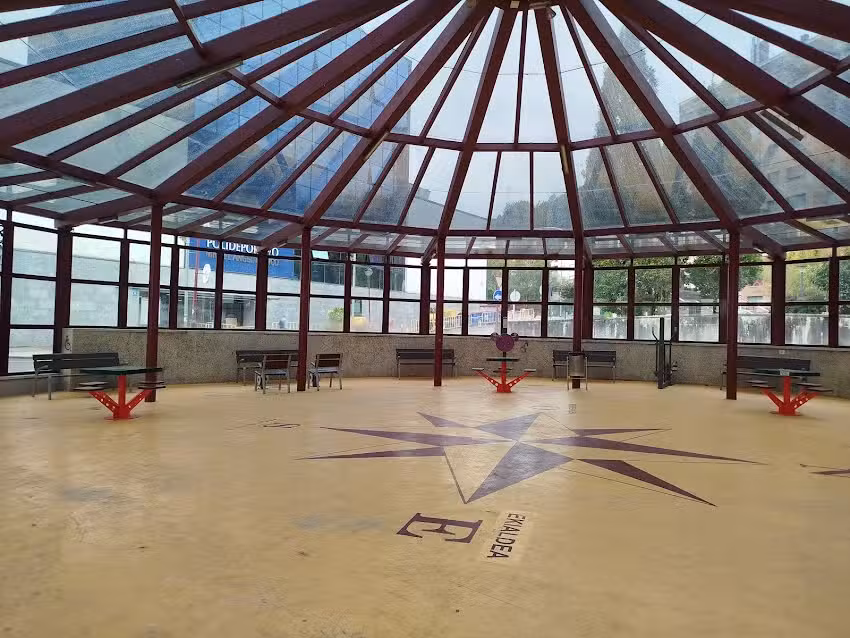 Adinekoentzako gimnasioa