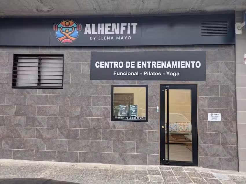 ALHENFIT, Gimnasio, Centro de entrenamiento funcional, entrenamiento personal, pilates y yoga.