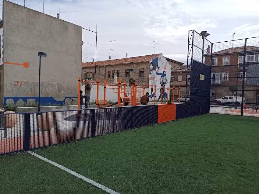 Aparatos de calistenia (street workout)