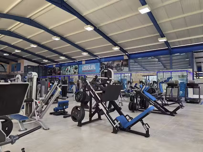 Aquaslava Centro Deportivo
