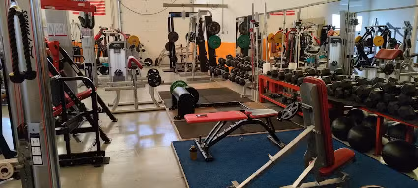 &Aacute;rea 7 Centro Deportivo