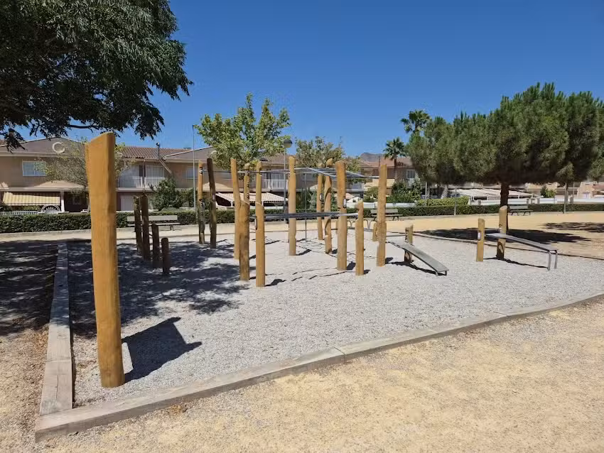 &Aacute;rea de fitnes calistenia