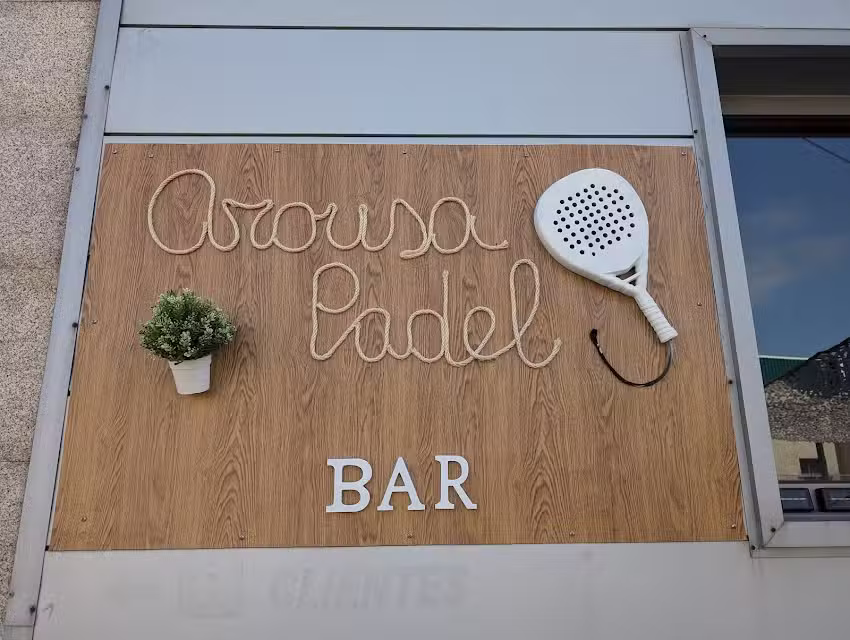 Arousa P&aacute;del Sport Center