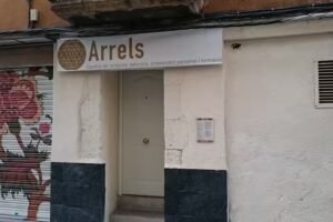 Arrels | Centro de terapias naturales, coaching, crecimiento personal y formación.