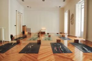 Asana Groove – Yoga Studio | Madrid