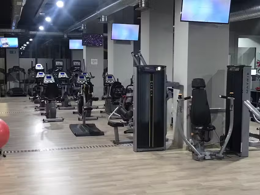 Calder&oacute;n Xperience Sport Club