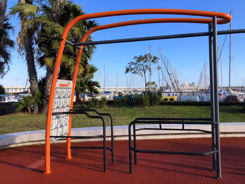 Calisthenics park (KOMPAN)