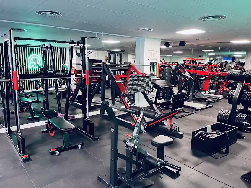 Centro de Fitness Q-FITLIFE Armilla