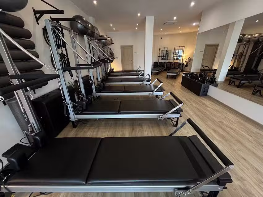 Centro de T&eacute;cnicas Manuales y Naturales | Estudio de Pilates | mecultivo.es