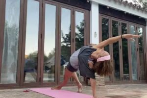 Centro de yoga consciente y weight loss (adelgaza y tonifica) Ahimsa Devi