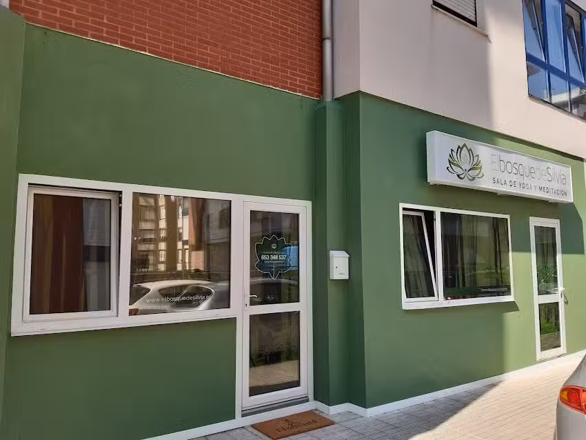 Centro de Yoga » El bosque de Silvia»