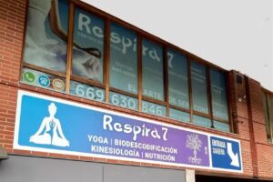 Centro de Yoga Respira7