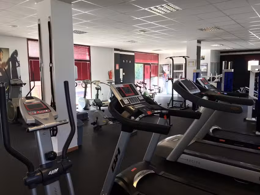 Centro deportivo Mondoñedo Groupsport- SM