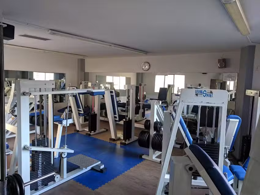 CENTRO DEPORTIVO MONZ&Oacute;N