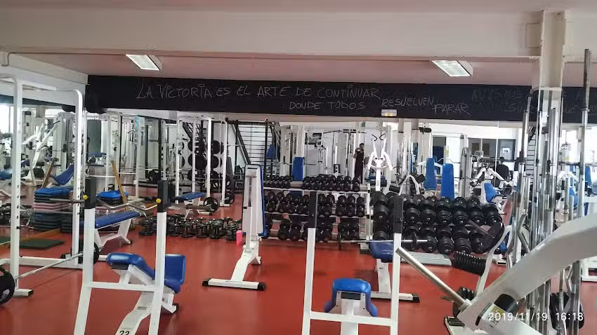 Centro Deportivo Municipal Carlote&ntilde;o