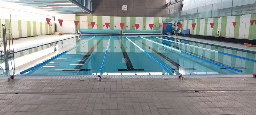 Centro Deportivo Municipal de Mar&iacute;n