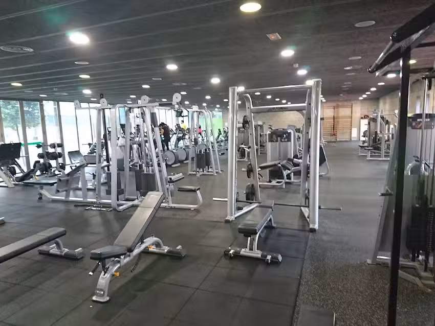 Centro Deportivo Municipal Grao de Gand&iacute;a