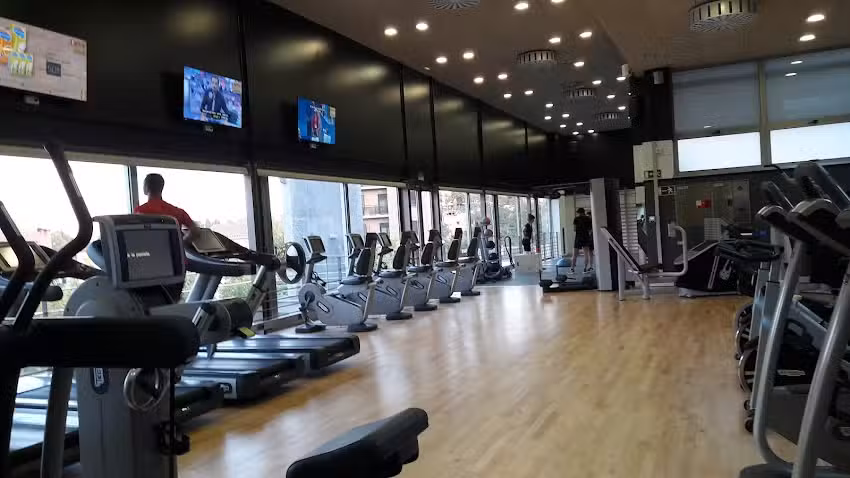 Centro Deportivo Municipal Jos&eacute; Garc&eacute;s