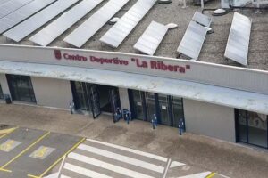 Centro Deportivo Municipal La Ribera