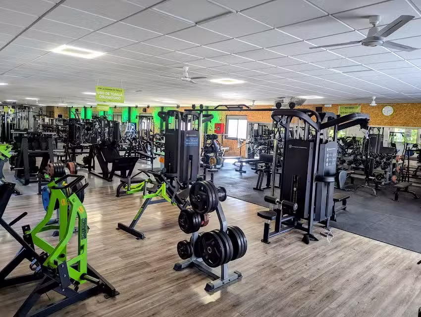 Centro Deportivo Q-FITLIFE