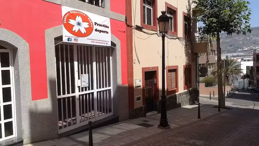 Centro Deportivo Sakura