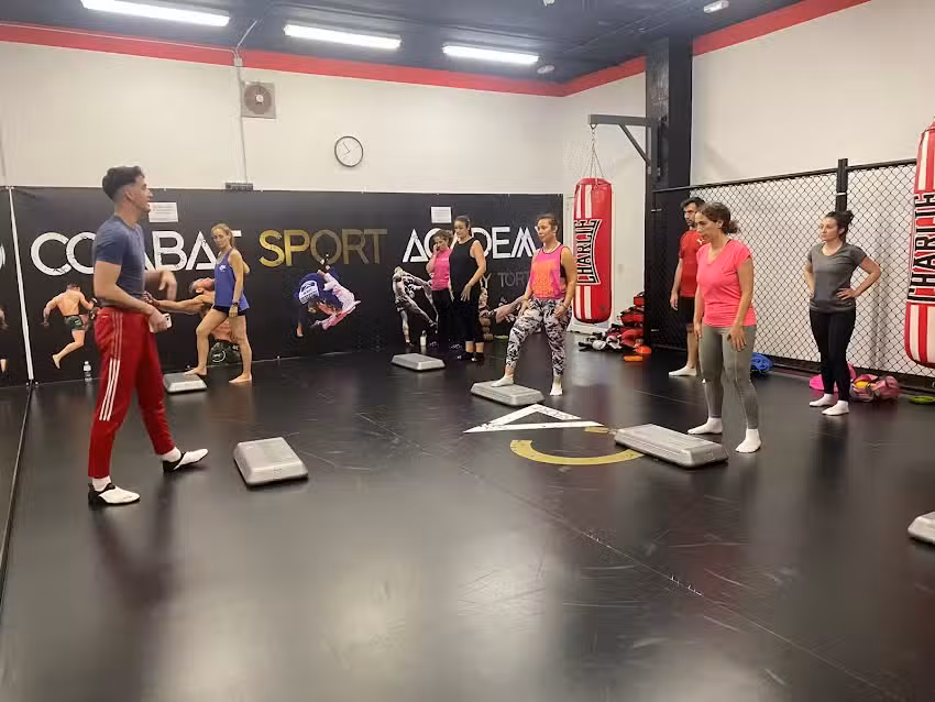 Centro Deportivo &ndash; Tu Transformaci&oacute;n F&iacute;sica
