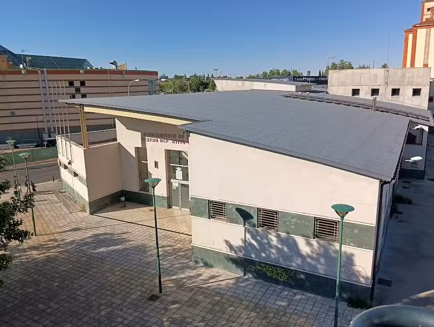 Centro deportivo y social «Huerta de Arenales»