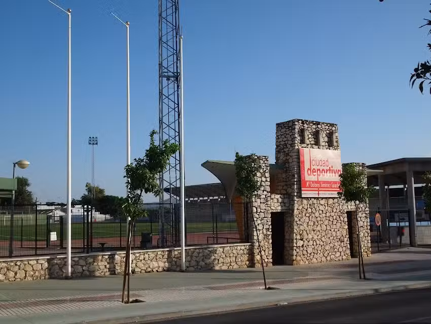 Ciudad Deportiva «María Dolores Jiménez Guardeño»