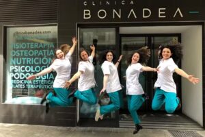 Cl&iacute;nica de Fisioterapia y osteopat&iacute;a en Granada ️ Bonadea. Fisioterapeuta en Granada &ndash; Oste&oacute;patas en Granada.