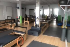 Clinica Sanar: Fisioterapia , Osteopatia y Pilates