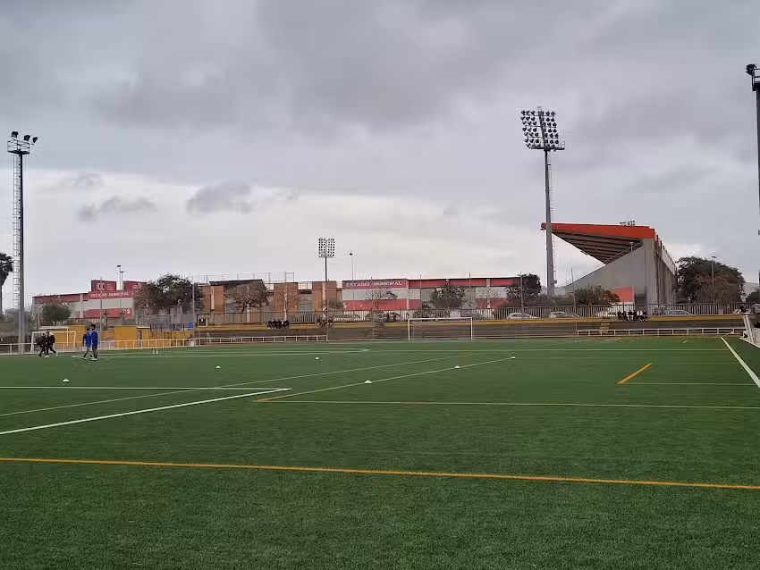 Complejo Deportivo La Menacha