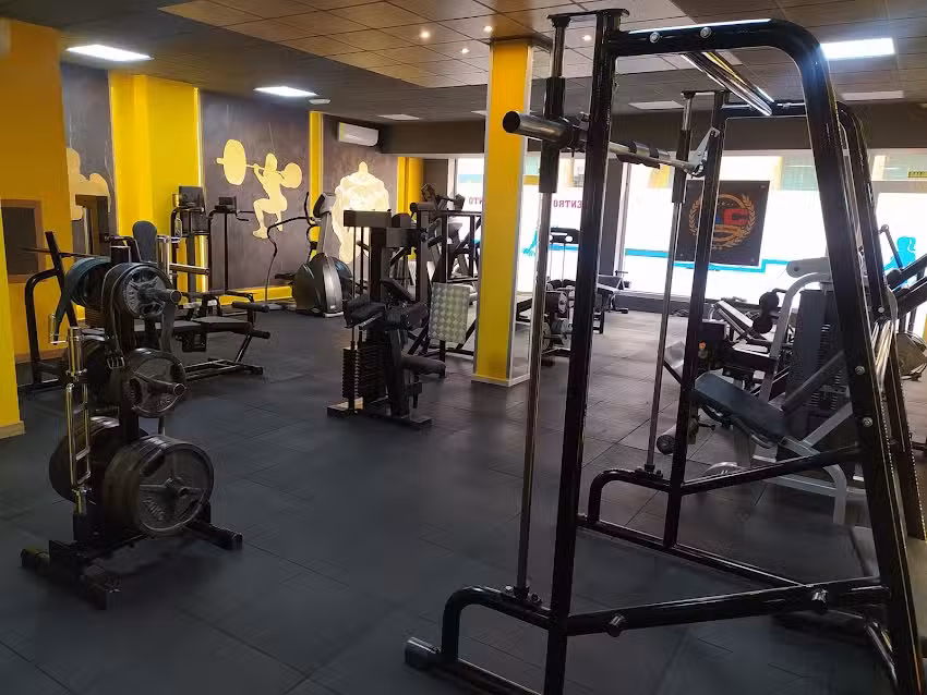 Corrales Nutrition (Alberto Corrales)