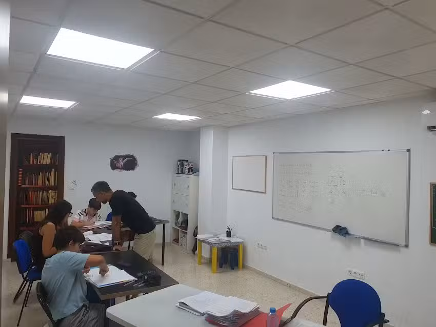 CRECE Academia y Pilates