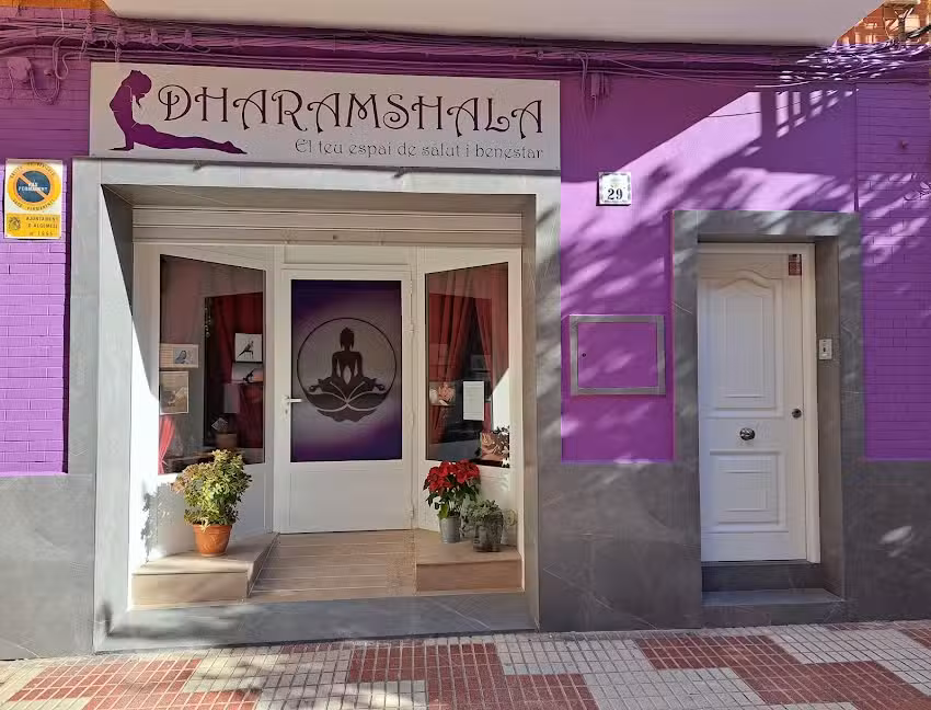 DHARAMSHALA, centro de yoga y bienestar