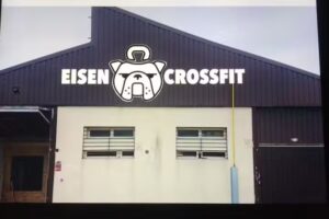Eisen Cross BOX