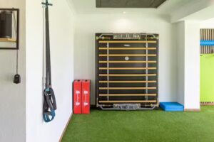 EL MONTE Gym Boutique