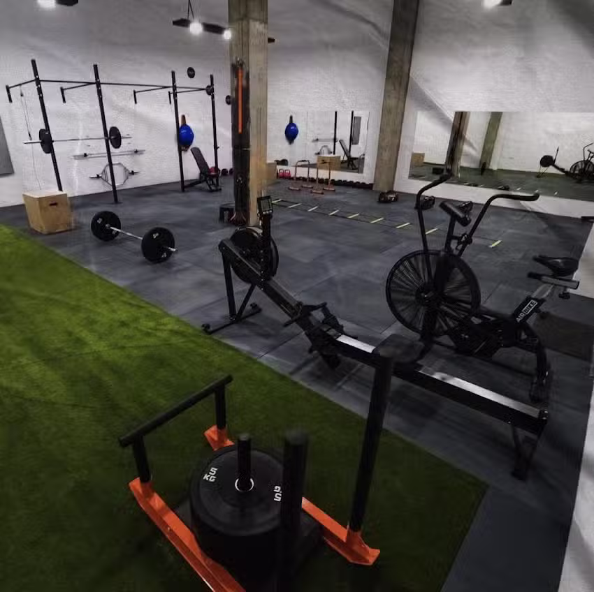 EMEFIT ENTRENAMIENTO PERSONAL