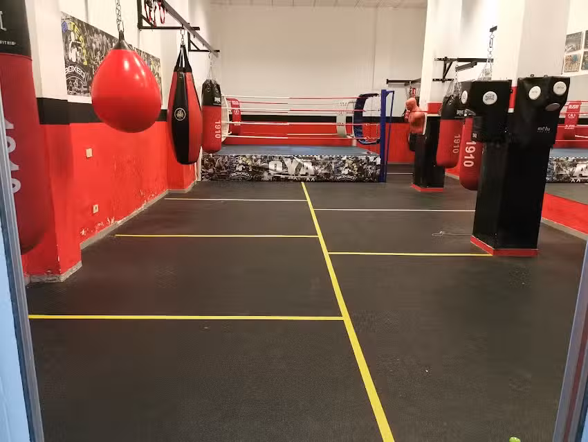 Escuela de boxeo OYA TEAM