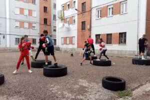 Escuela de Boxeo Saltando Charcos