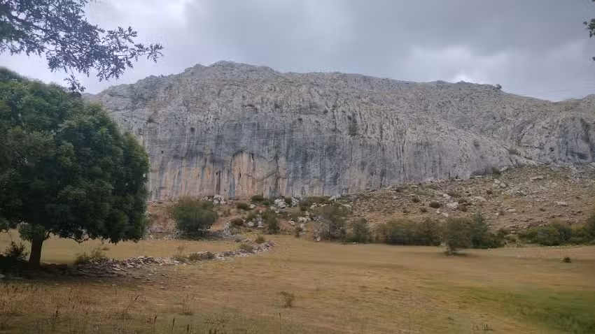 Escuela de escalada Valdehuesa