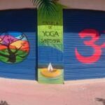 Escuela de Yoga Santosha