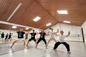 Escuela Tantien, Félix Castellanos