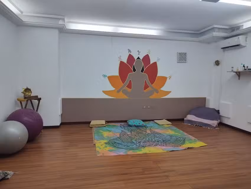 Estiramiento Consiente Maspalomas, Masaje Maspalomas, Meditaci&oacute;n Maspalomas, Yoga Maspalomas.
