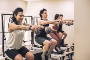 Estudi Pilates Reformer Claror Sardenya