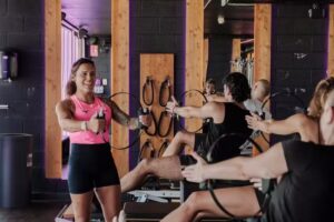 Estudi Pilates Reformer MARÍTIM by Claror