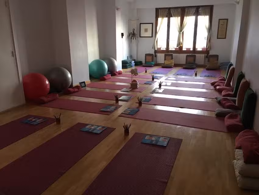 Estudio Yoga para Embarazadas &ndash; Carmela Escriche