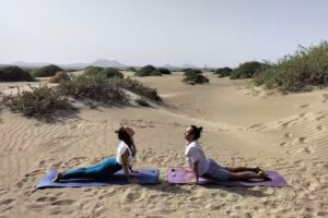Famara Experience -YOGA,MASAJE,REIKI,REFLEXOLOGIA,TERAPIA DE SONIDO,AYURVEDA,SKATE,SURF SKATE,SKATE PARA NIÑOS,MEDITACION