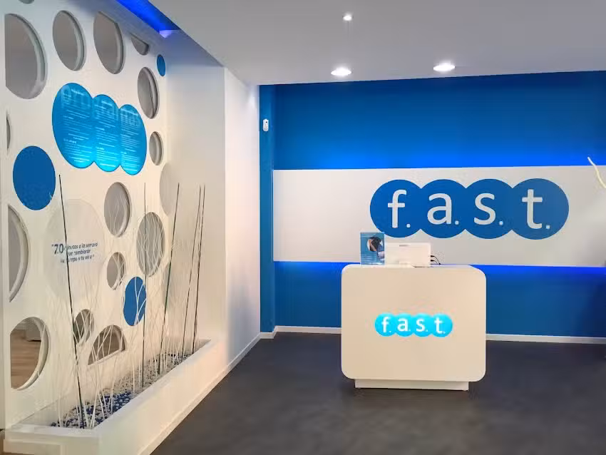 FAST Fitness Sta. M&ordf; de la Cabeza Electroestimulaci&oacute;n